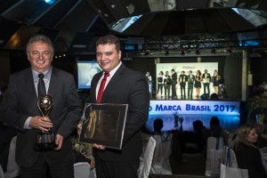 O prêmio foi dedicado aos colaboradores e clientes do Digifort